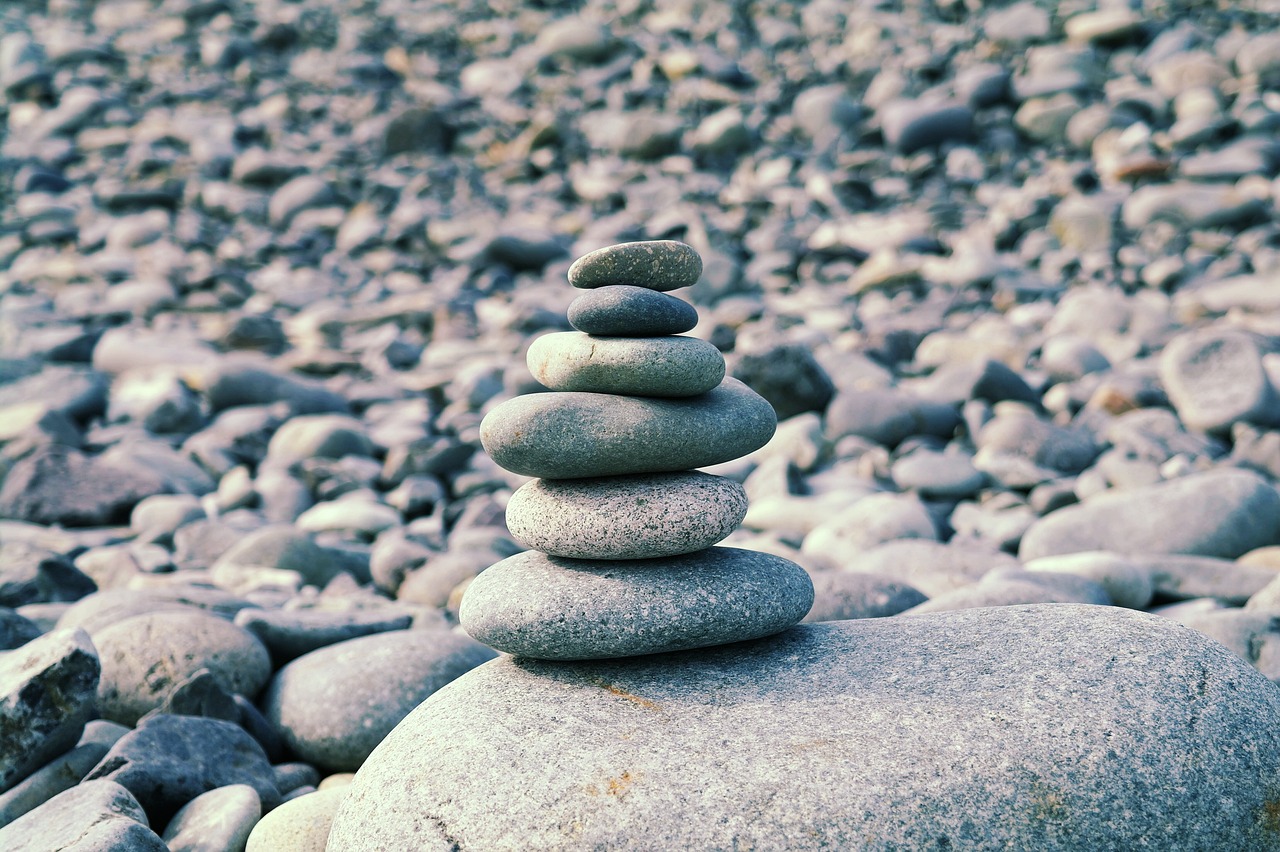 365天，镜头里的祈祷，用时光编织心灵的回响